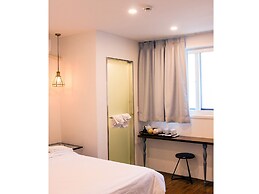 Hi Jun Guesthouse