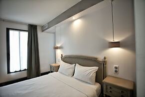 Hôtel Henri IV