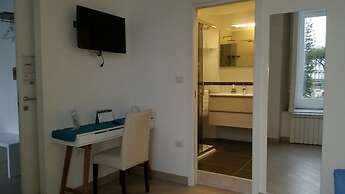 Base Napoli B&B