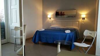 Base Napoli B&B