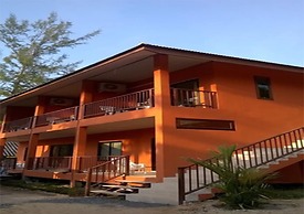 Lanta Cottage