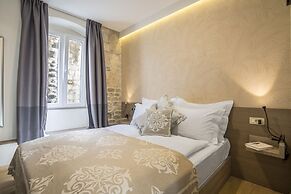 Centro di Centri Rooms