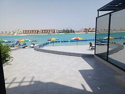 La Fontaine Lagoon Resort