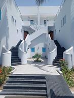 La Fontaine Lagoon Resort