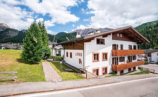 Apartments Lores