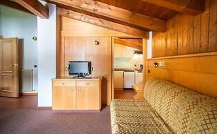 Apartments Lores