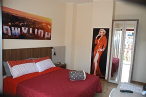 Hollywood Bed & Breakfast