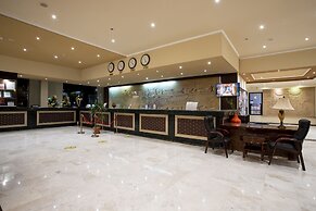 AMC Royal Hotel & Spa
