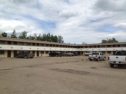 Side Trax Inn