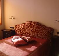 Hotel Laghetto