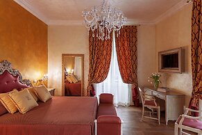 Relais Empire