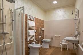 Relais Empire