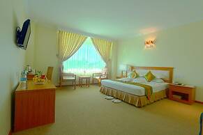 Apex Hotel