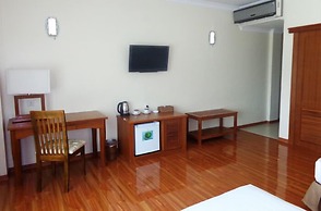 Apex Hotel