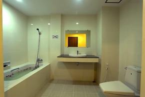 Apex Hotel