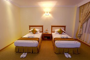 Apex Hotel