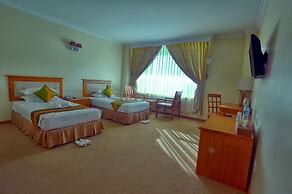 Apex Hotel