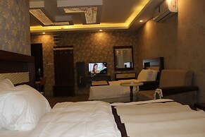 AZD House Hotel