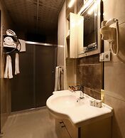 AZD House Hotel