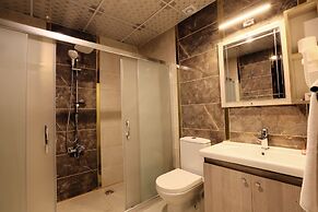 AZD House Hotel