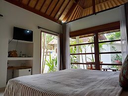 Balisanti Bungalows