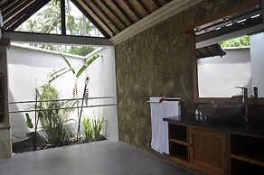 Balisanti Bungalows