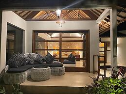 Balisanti Bungalows