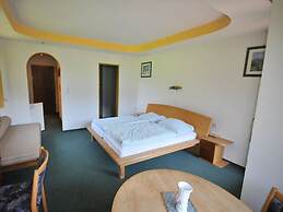 Auhof Apartments