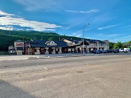 Peace Valley Inns