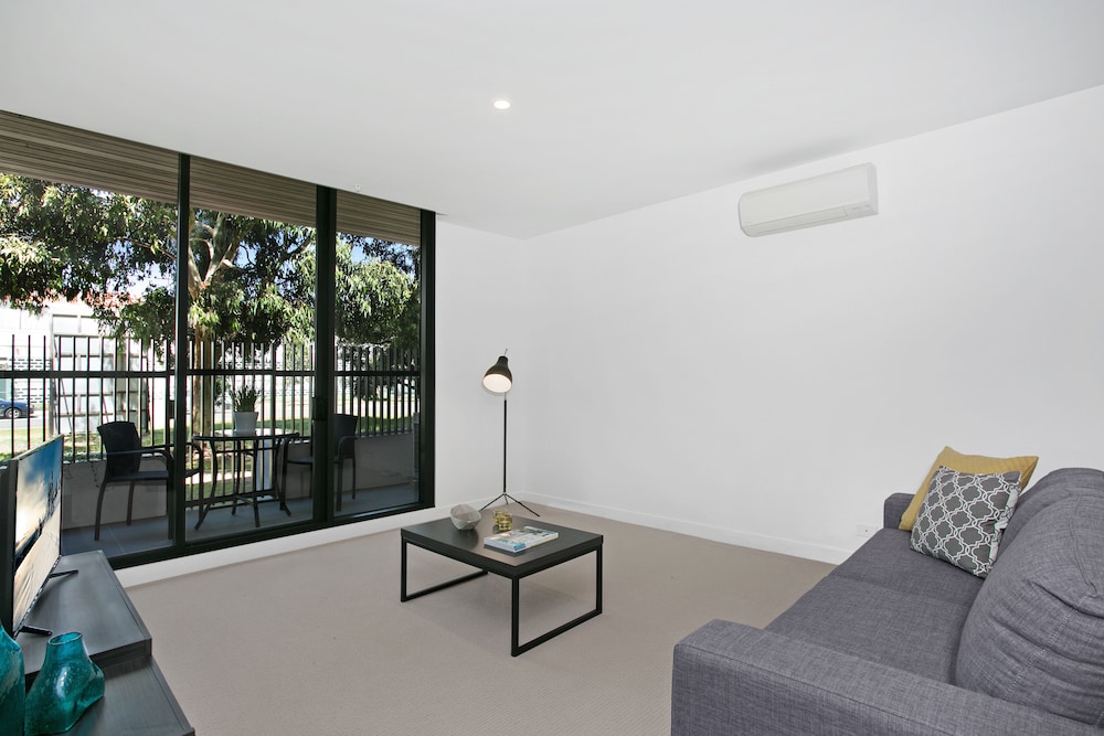 Clayton Serviced Apartments