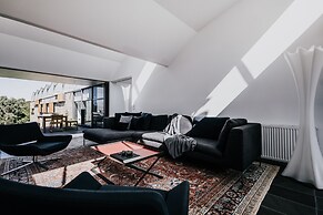 Alkina Lodge