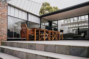 Alkina Lodge