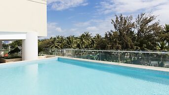 Starcity Bayfront Nha Trang Hotel