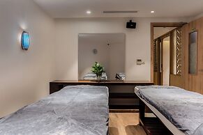 Starcity Bayfront Nha Trang Hotel