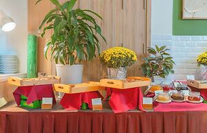 Starcity Bayfront Nha Trang Hotel