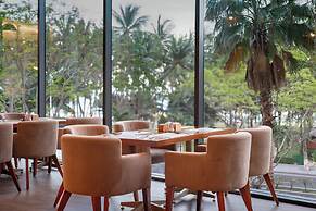 Starcity Bayfront Nha Trang Hotel