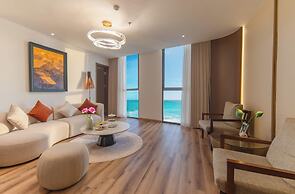 Starcity Bayfront Nha Trang Hotel