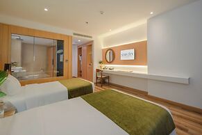 Starcity Bayfront Nha Trang Hotel