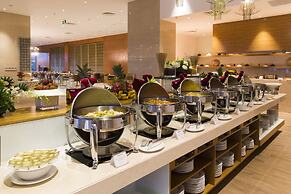 Starcity Bayfront Nha Trang Hotel