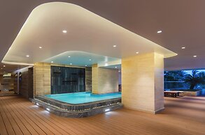 Starcity Bayfront Nha Trang Hotel
