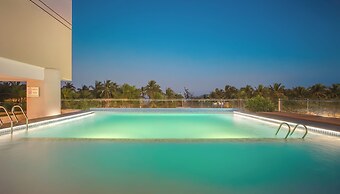 Starcity Bayfront Nha Trang Hotel