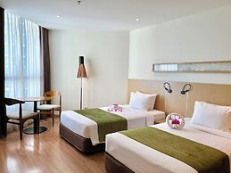 Starcity Bayfront Nha Trang Hotel