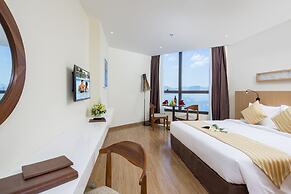 Starcity Bayfront Nha Trang Hotel