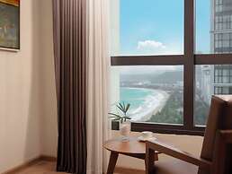 Starcity Bayfront Nha Trang Hotel