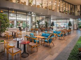 Starcity Bayfront Nha Trang Hotel