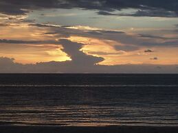 Eco Lanta Hideaway Beach Resort