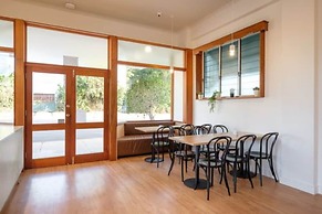 Barney Beach Accommodation