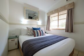 Barney Beach Accommodation