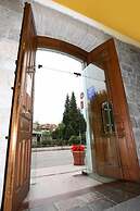 Hotel Puente Romano