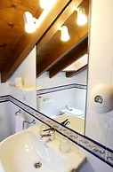 Hotel Puente Romano